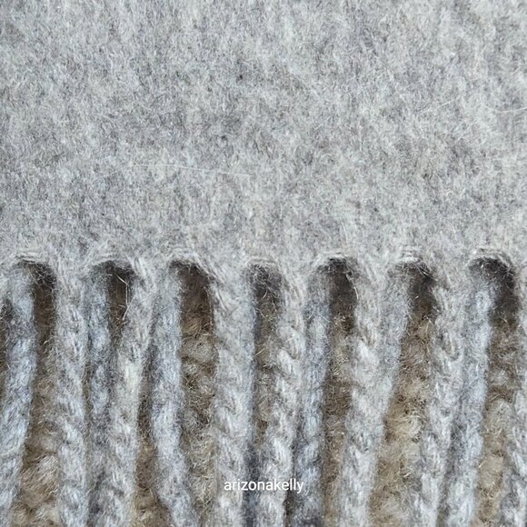 NWOT Cashmere Scarf Grey Woven Fringe Oversized - Picture 5 of 10
